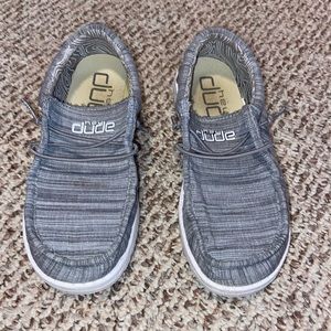 Grey size 5 hey dudes